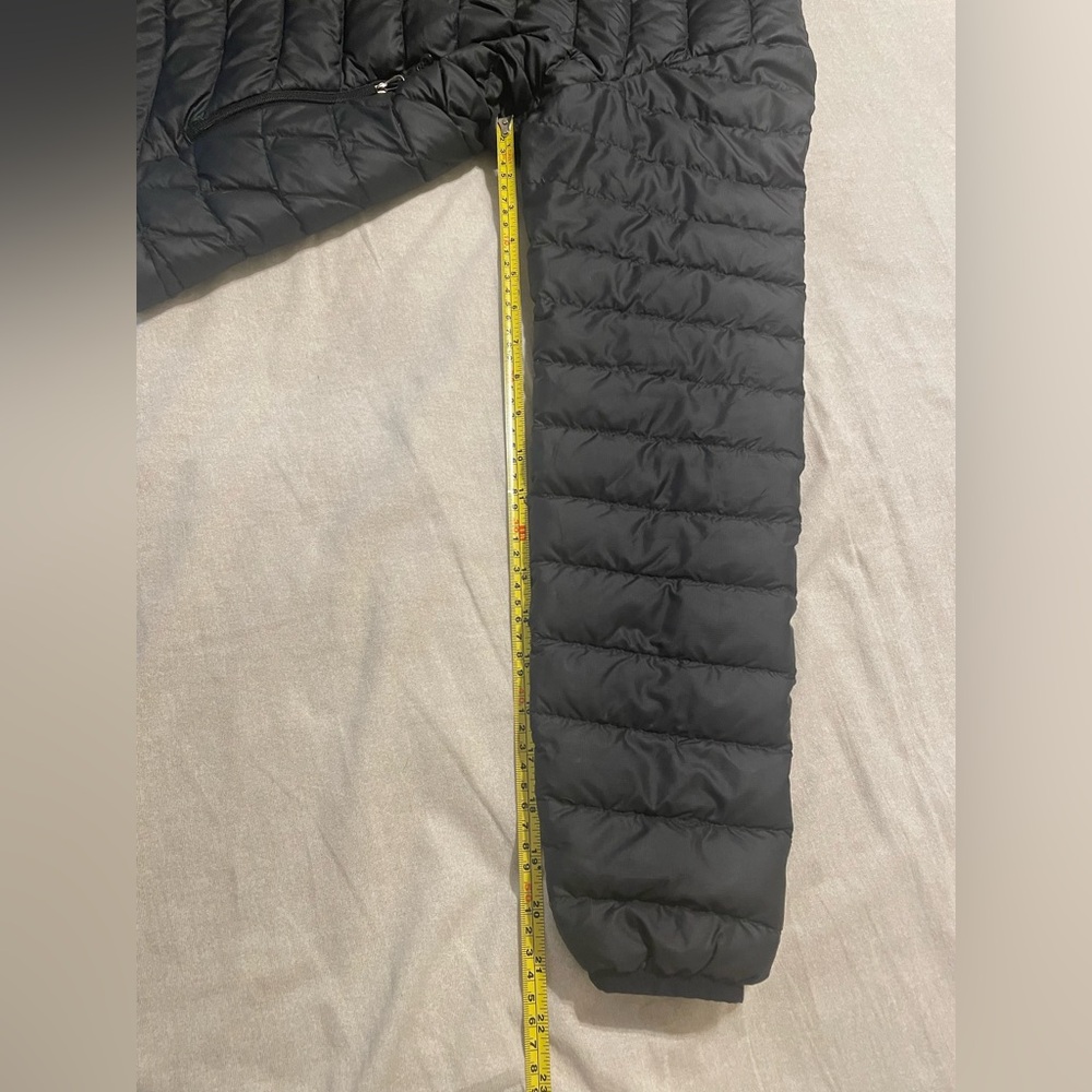 Patagonia Women's Black Down Sweater Jacket - Smal - Picture 5 of 9